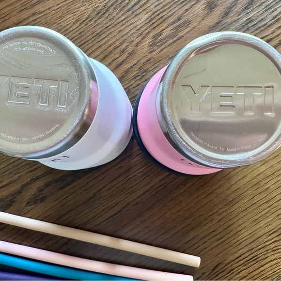 YETI 30 oz Tumbler Set (pink & white) with YETI Handles and New Silicone Straws - Picture 4 of 4